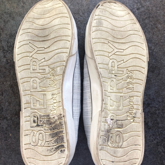 Sperry slip ons - Picture 2 of 3
